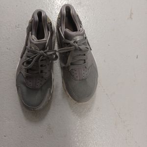 Nike hauraches